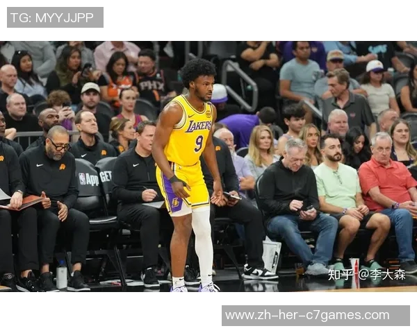 NBA常规赛精彩对决灰熊队挑战湖人队全场直播盛况回顾 NBA常规赛精彩对决灰熊队挑战湖人队全场直播盛况回顾